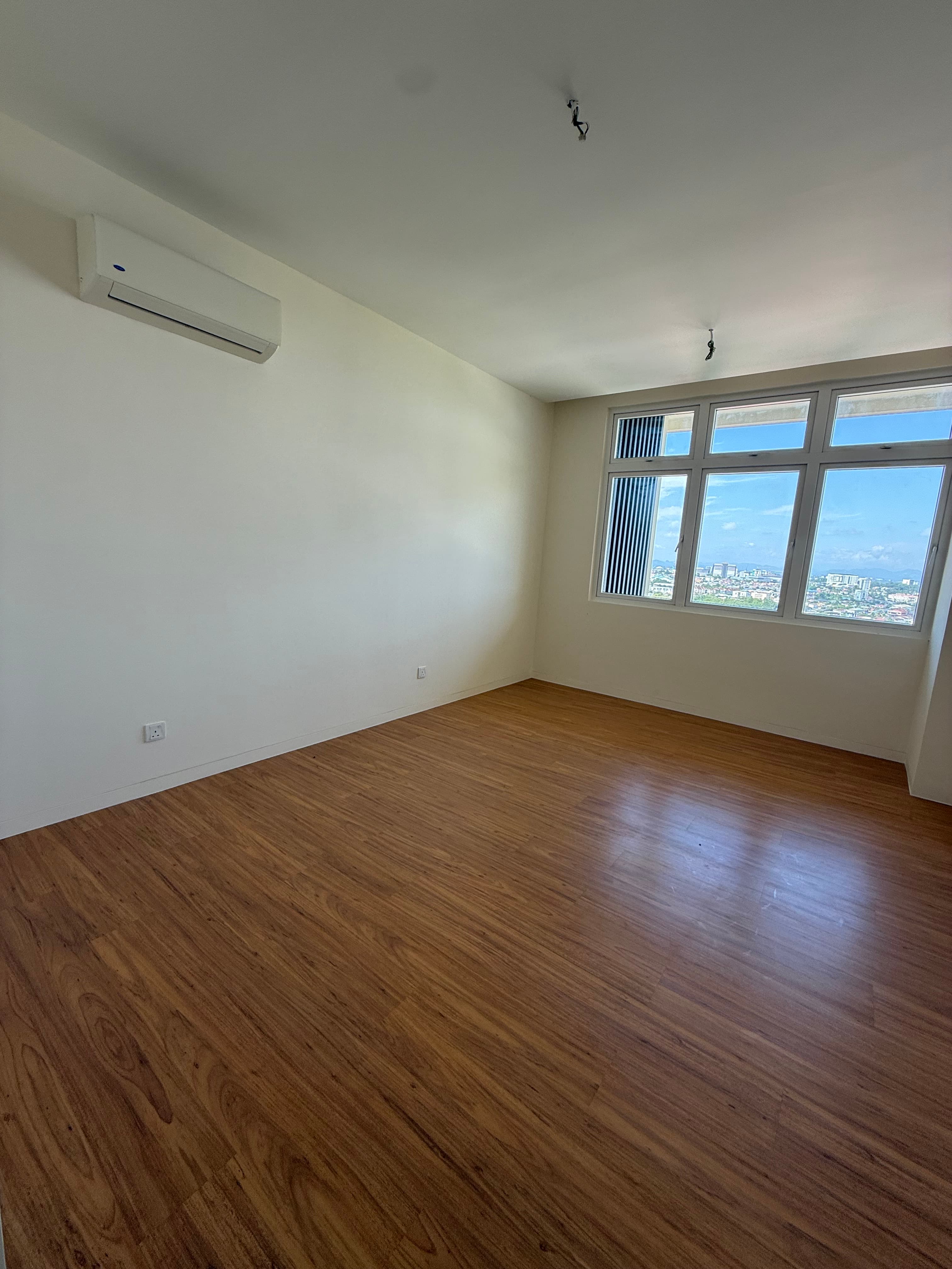 Brand New *Riverine Diamond Condo — photo 2