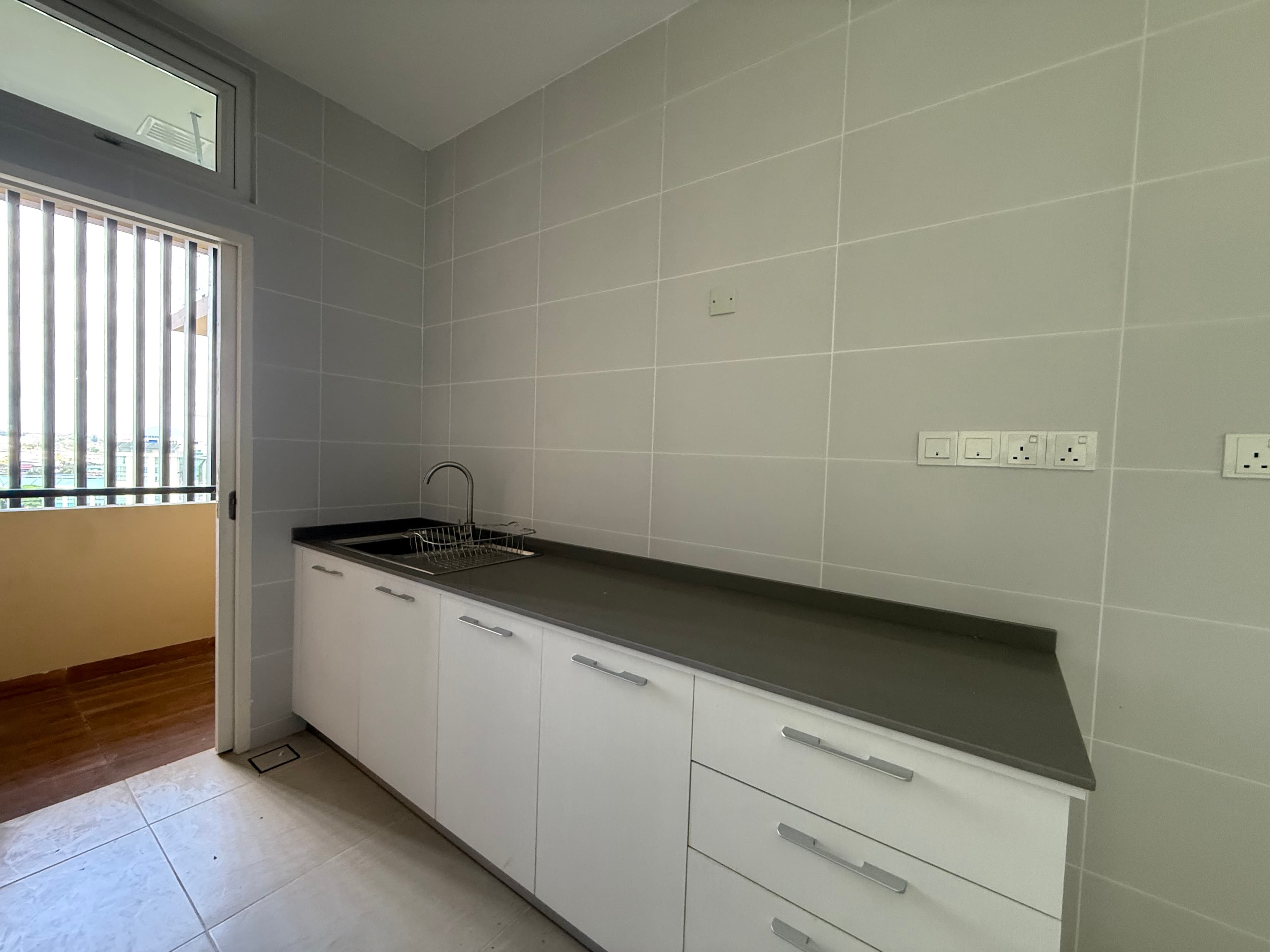 Brand New Limited Studio · Riverine Diamond Condo — photo 4